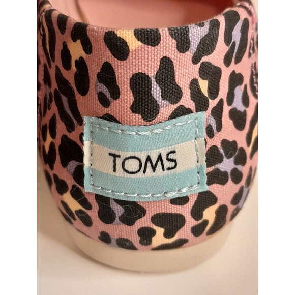 TOMS Alpargata Size 6.5 Pink Leopard Print Ortholite Comfort Slip-on Flat EUC - Picture 7 of 16